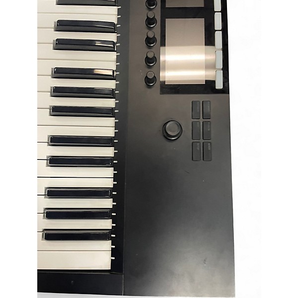 Used Native Instruments Komplete Kontrol S49 MK2 MIDI Controller