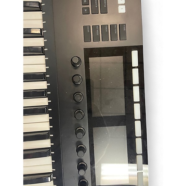 Used Native Instruments Komplete Kontrol S49 MK2 MIDI Controller