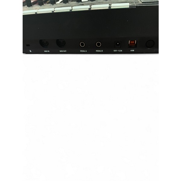 Used Native Instruments Komplete Kontrol S49 MK2 MIDI Controller