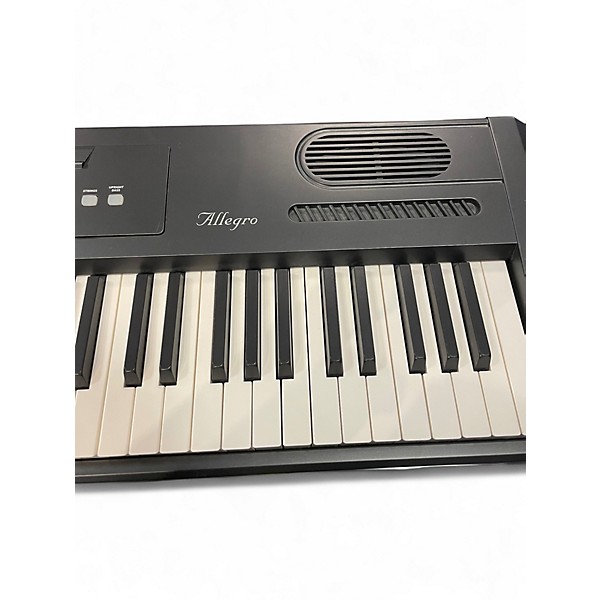 Used Williams Allegro 88 Key Digital Piano