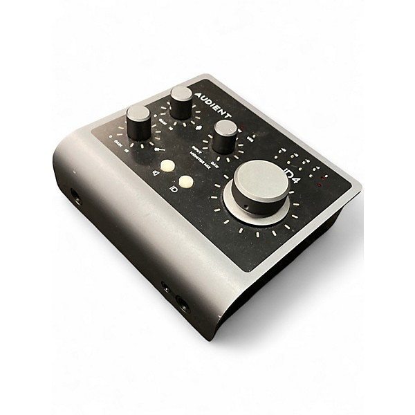 Used Audient ID4 Audio Interface