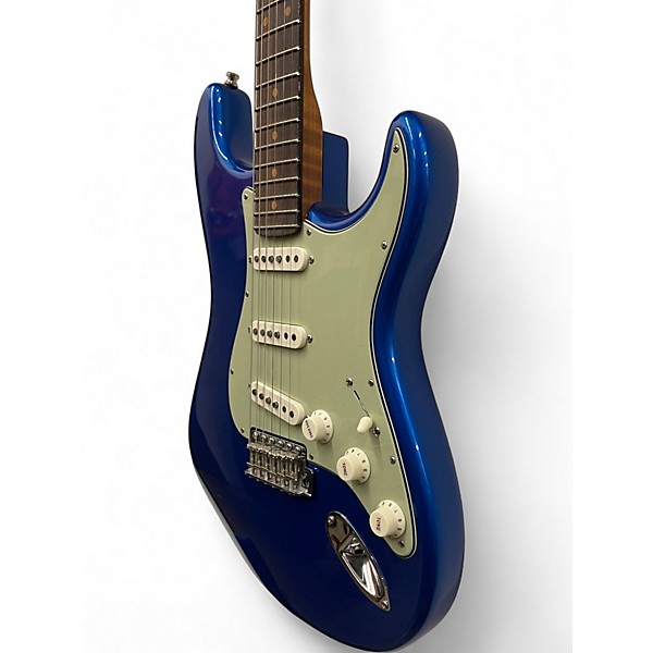 Used 2023 Fender Fender Custom Shop GT11 Stratocaster Bright Sapphire Metallic Solid Body Electric Guitar