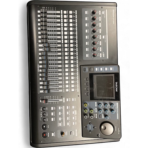 Used TASCAM DP32SD
