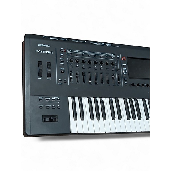 Used Roland Fantom 6 Keyboard Workstation