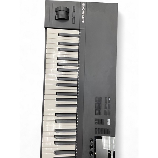 Used Native Instruments Komplete Kontrol S88 MK2 MIDI Controller