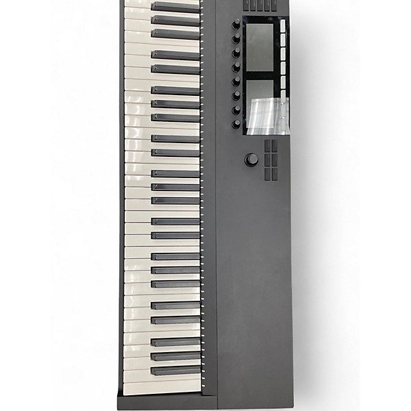 Used Native Instruments Komplete Kontrol S88 MK2 MIDI Controller