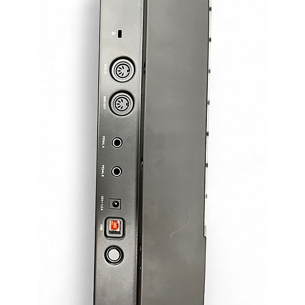 Used Native Instruments Komplete Kontrol S88 MK2 MIDI Controller