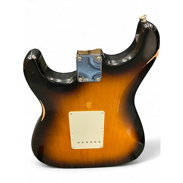 Used Fender Road Worn 1950S Stratocaster 2 Color Sunburst Solid Body Electric Guitar
