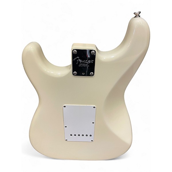 Used 1999 Fender Eric Clapton Stratocaster Blonde Solid Body Electric Guitar