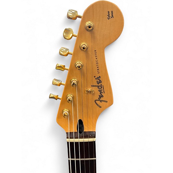 Used 2010 Fender Deluxe Players Stratocaster 3 Color Sunburst Solid Body Electric Guitar