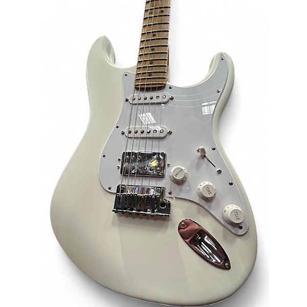 Used Fender Mod Shop Stratocaster White Solid Body Electric Guitar