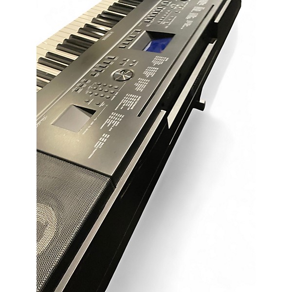 Used Yamaha DGX660 Portable Keyboard