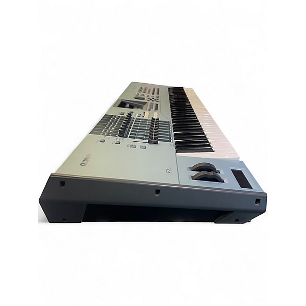 Used Yamaha Motif XS7 77 Key Keyboard Workstation