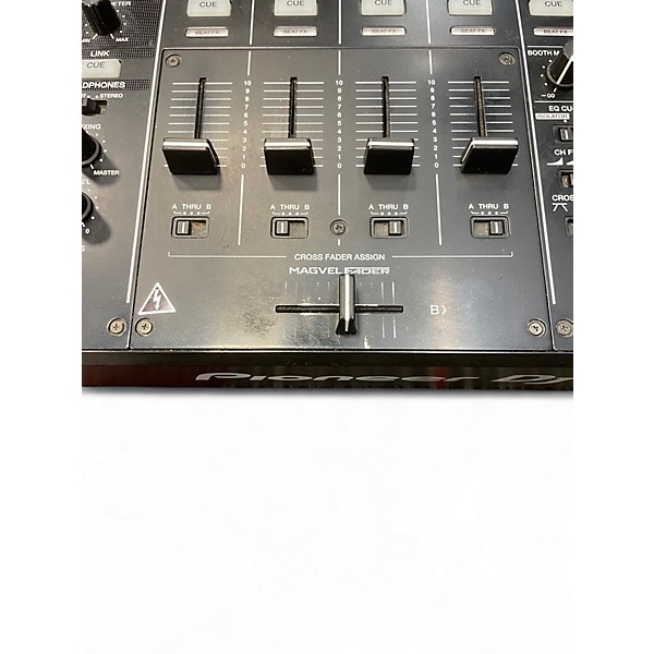Used Pioneer DJ DJM900NXS2 DJ Mixer
