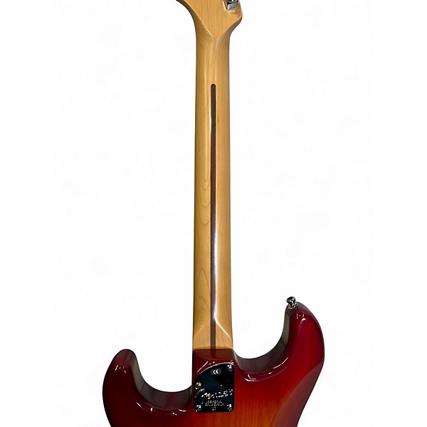 Used Fender Stratocaster Deluxe CHERRY RED Solid Body Electric Guitar