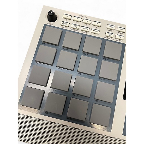 Used Akai Professional MPC Live 2 Production Controller