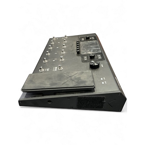 Used Line 6 Helix LT Effect Processor