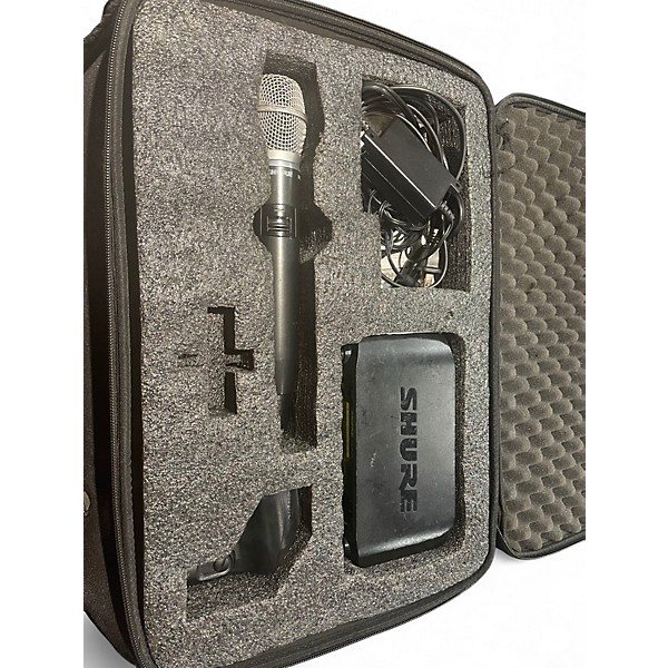 Used Shure GLX D4 Handheld Wireless System