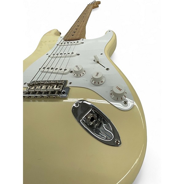 Used Fender Artist Series Eric Clapton Stratocaster Olympic White Solid Body Electric Guitar