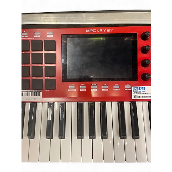 Used Akai Professional MPC KEY 37 Keyboard Workstation