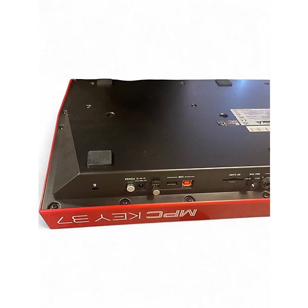 Used Akai Professional MPC KEY 37 Keyboard Workstation