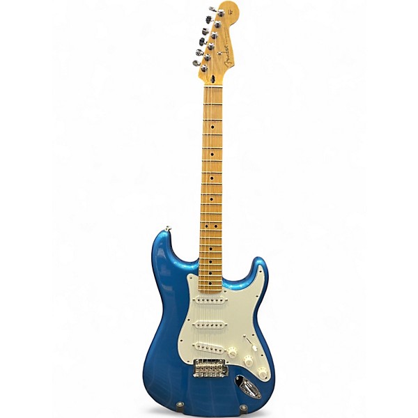 Used 2021 Fender LIMITED EDITION PLAYER STRATOCASTER LAKE LACID BLUE Solid Body Electric Guitar