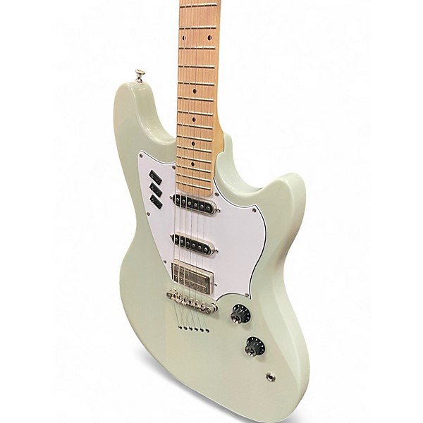 Used Guild Surfliner White Sage Solid Body Electric Guitar