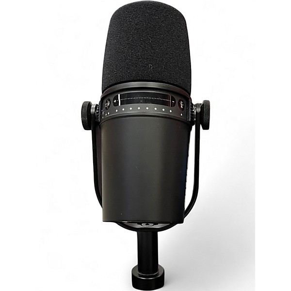 Used Shure MV7 Dynamic Microphone