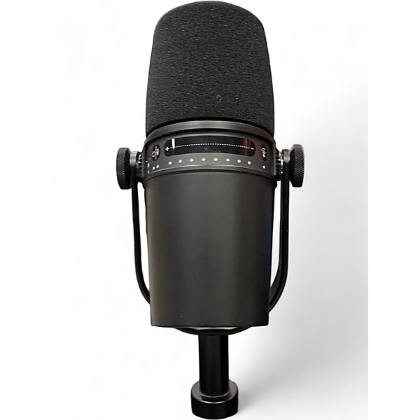 Used Shure MV7 Dynamic Microphone