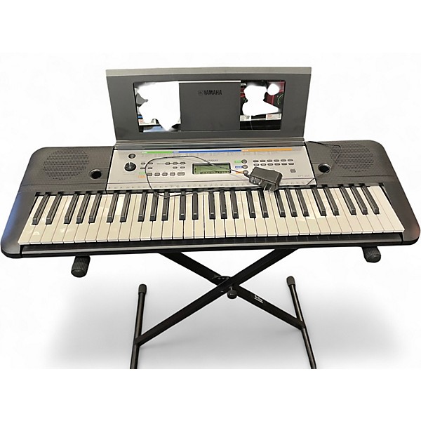 Used Yamaha YPT255 61 KEY Digital Piano