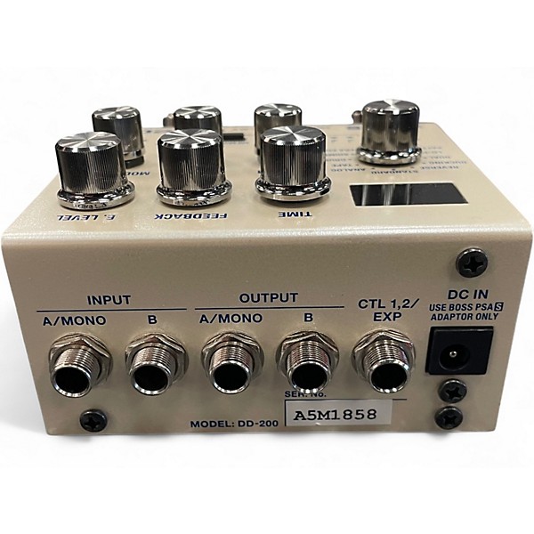 Used BOSS DD200 Digital Delay Effect Pedal