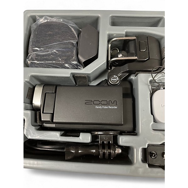 Used Zoom Q8 Audio Interface