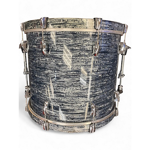 Used Pearl 4 Piece Vision Silver Oyster Pearl Drum Kit