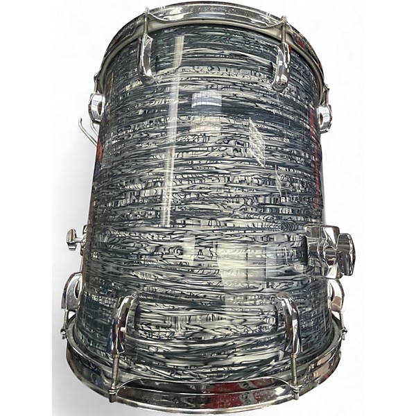 Used Pearl 4 Piece Vision Silver Oyster Pearl Drum Kit