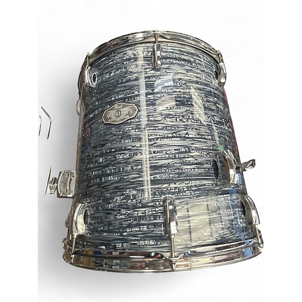 Used Pearl 4 Piece Vision Silver Oyster Pearl Drum Kit