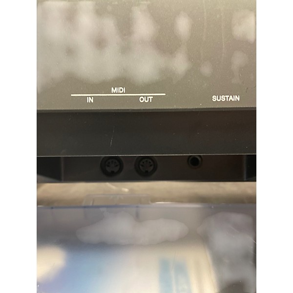 Used Yamaha P85 88 Key Digital Piano