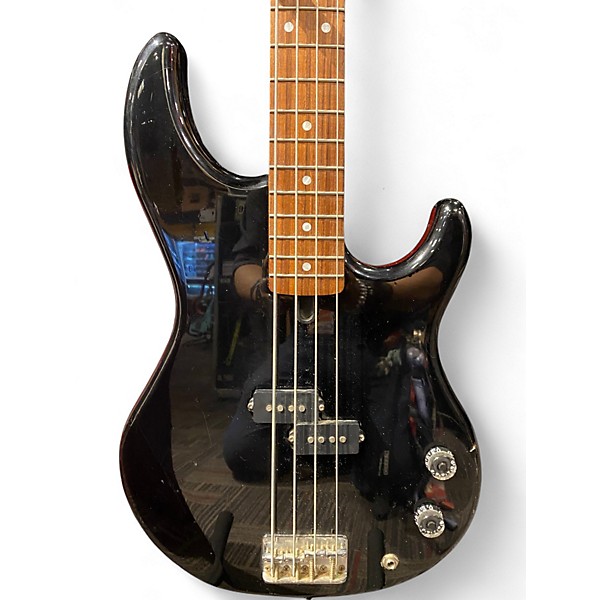 Used Yamaha BB200 BLACK Electric Bass Guitar