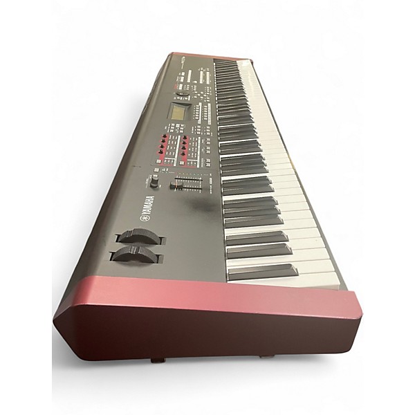 Used Yamaha MOXF8 88 Key Keyboard Workstation