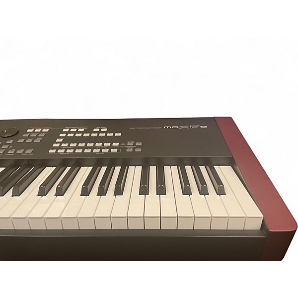 Used Yamaha MOXF8 88 Key Keyboard Workstation