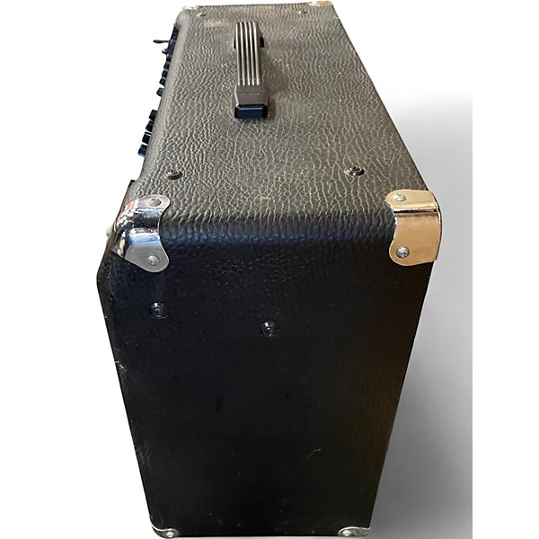 Used Behringer gmx112 Guitar Combo Amp