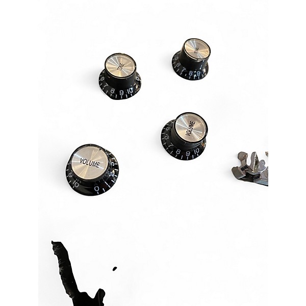 Used Gibson Les Paul Studio Silverburst Solid Body Electric Guitar