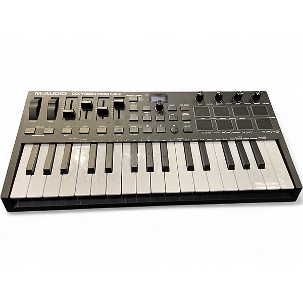 Used M-Audio OXYGEN PRO MINI MIDI Controller