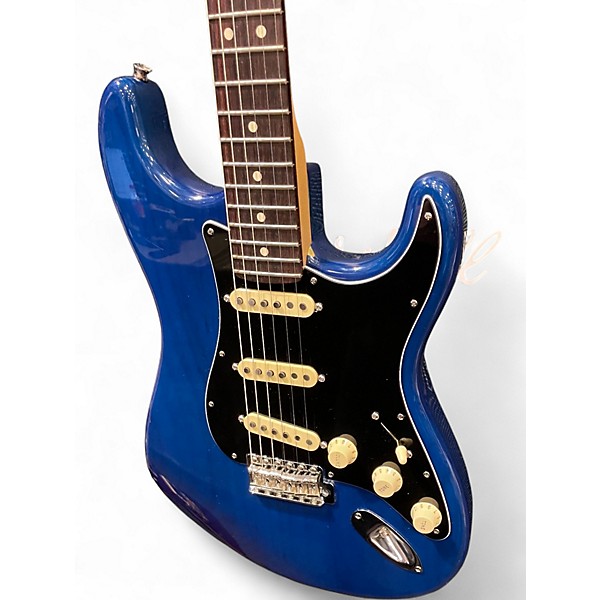 Used Fender American Special Stratocaster Sapphire Blue Trans Solid Body Electric Guitar