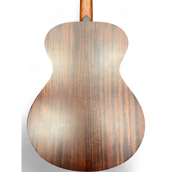 Used Breedlove Discovery Concert Natural Acoustic Guitar