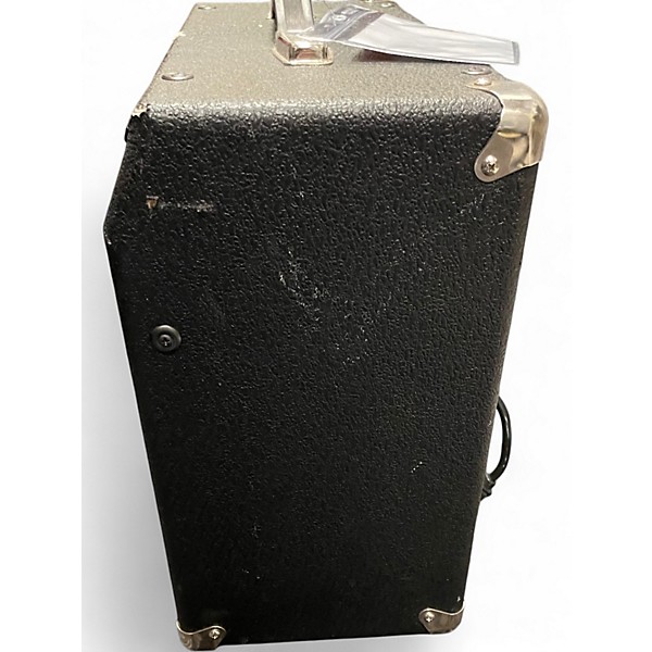 Used Squier  chamop 25gr Guitar Power Amp