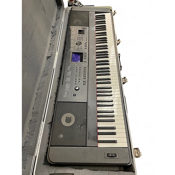 Used Yamaha DGX660 Portable Keyboard