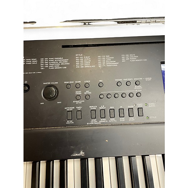 Used Yamaha DGX660 Portable Keyboard