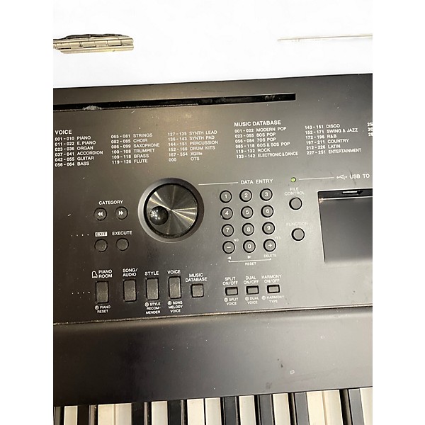 Used Yamaha DGX660 Portable Keyboard
