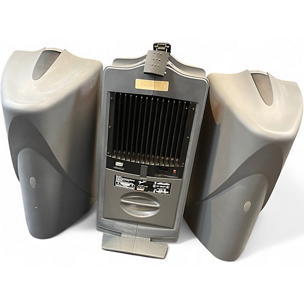 Used Fender PASSPORT P250 Sound Package