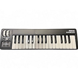 Used Midiplus akm320 Arranger Keyboard